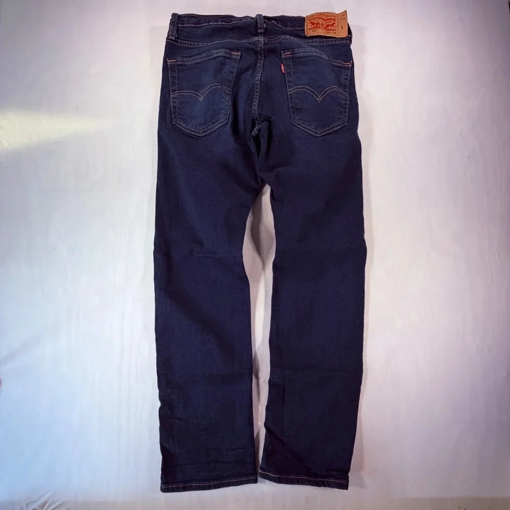 Levis 501 Original Fit Jeans Mens 31x30 Dark Wash Button Fly Straight Leg Denim